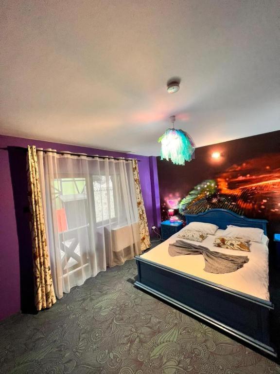 Double Room image 4