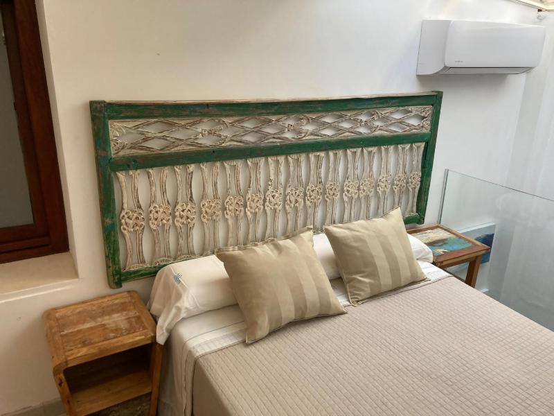 Budget Double Room image 2