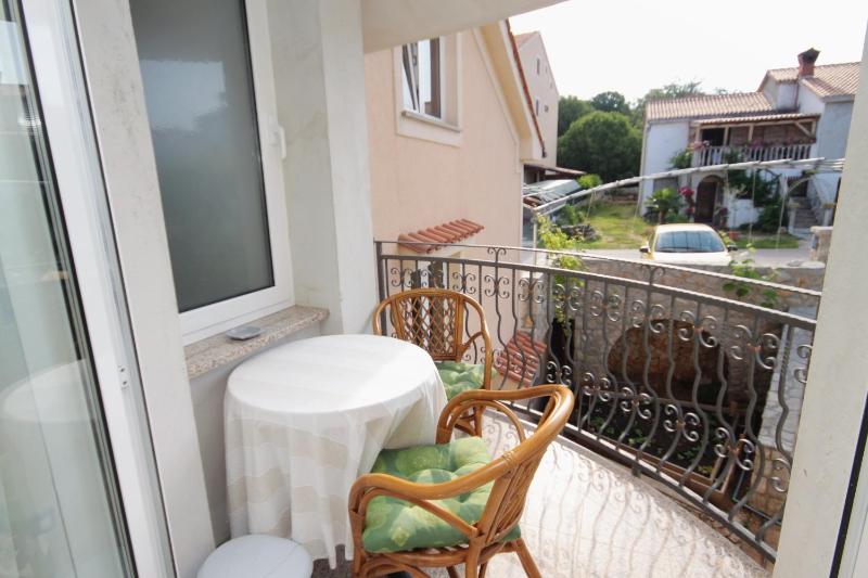 One-Bedroom Apartment with Terrace image 3