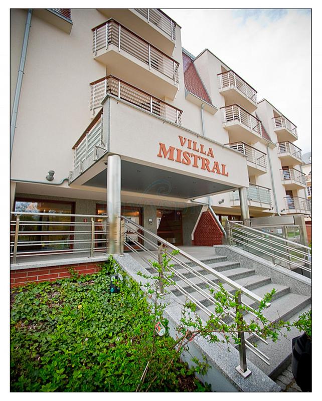 One-Bedroom Apartment with Balcony image 2