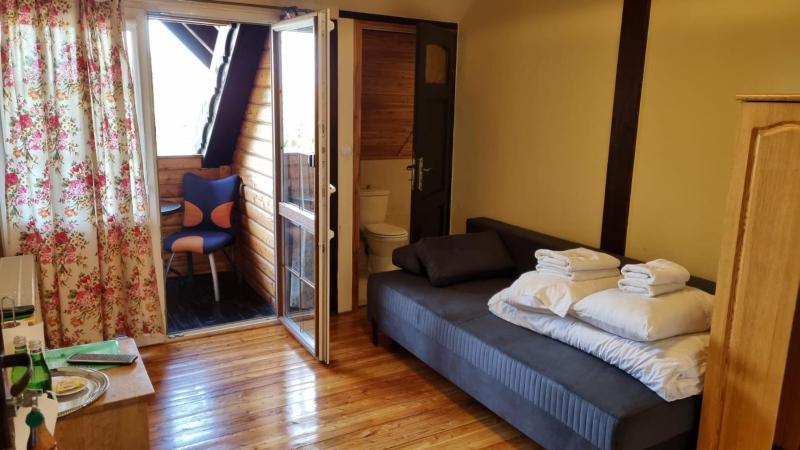 Classic Double Room image 1