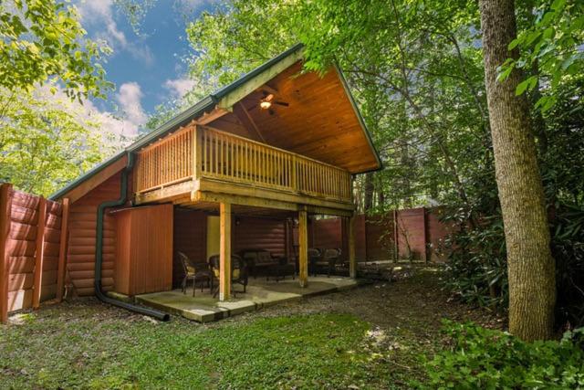 Cupid's Cabin - image 5