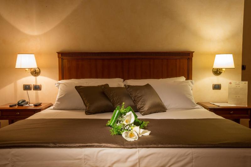Junior Suite image 1
