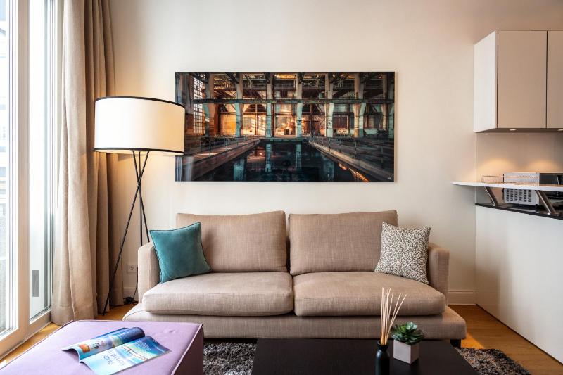 Superior Apartment image 4
