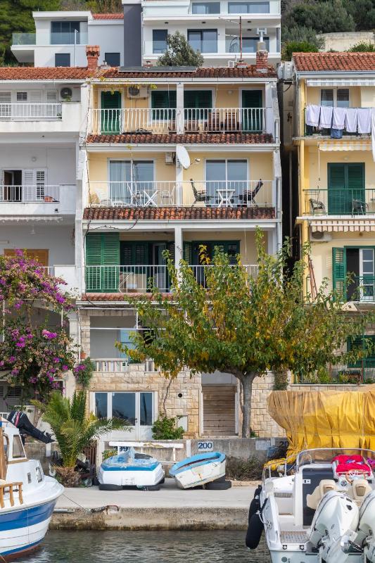 Apartments by the sea Podgora Makarska - 11469 - image 18