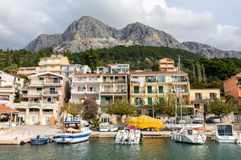 Apartments by the sea Podgora Makarska - 11469 - image 1