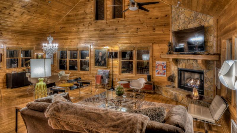 Endless Echo- Dog Friendly Close to Activities Party Porch! - image 22