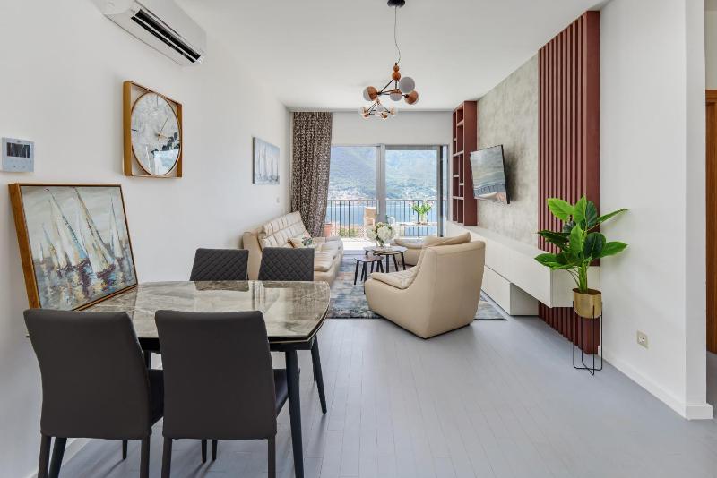 Apartment 3 With Amazing Sea View - image 10