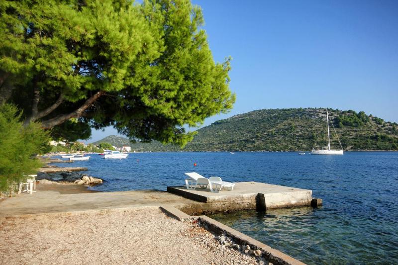Apartments by the sea Stupin Celine Rogoznica - 10321 - image 18
