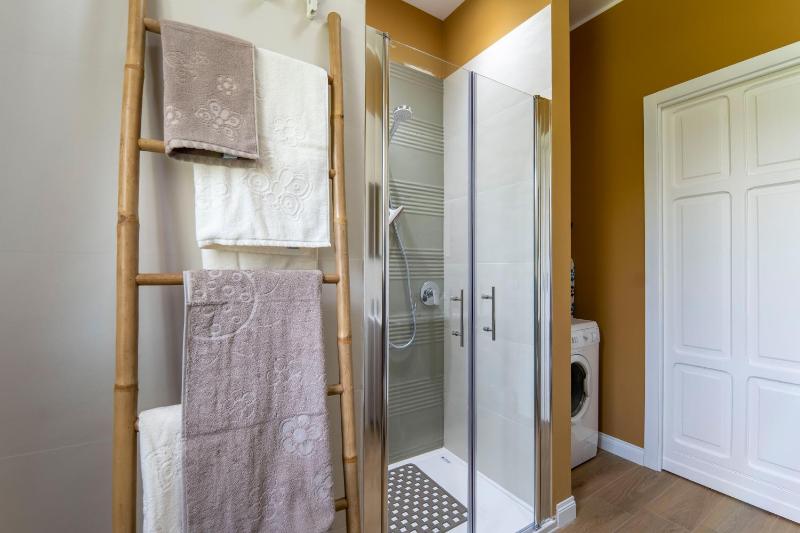 Three-Bedroom Villa image 4