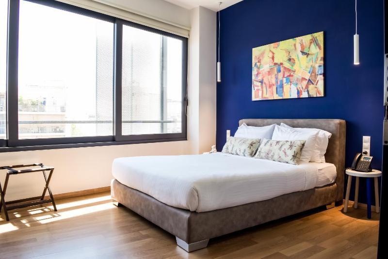 Suite with City View image 1