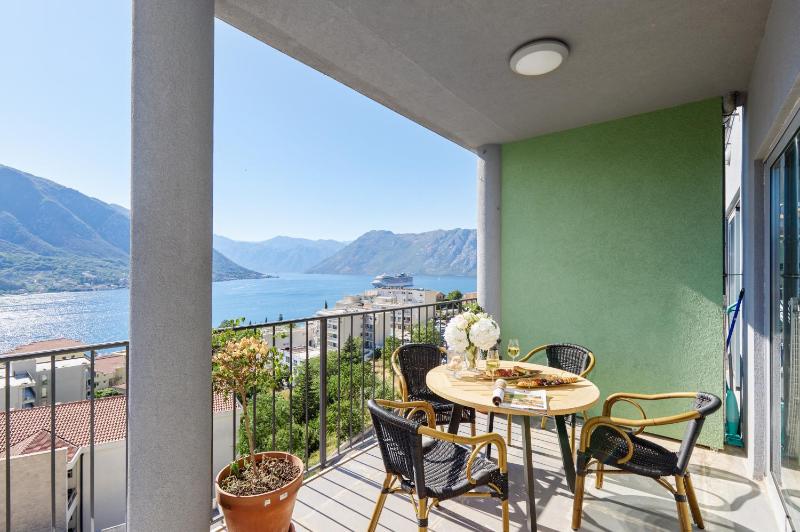 Apartment 26 With Amazing Sea View - image 11