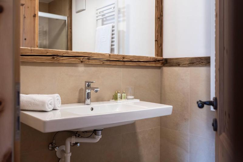 One-Bedroom Apartment (2 Adults) image 3