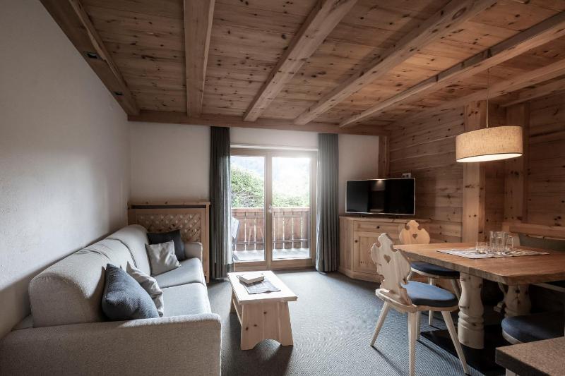 Two-Bedroom Apartment image 4
