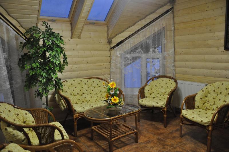 Karpatski Zori Hotel - image 11