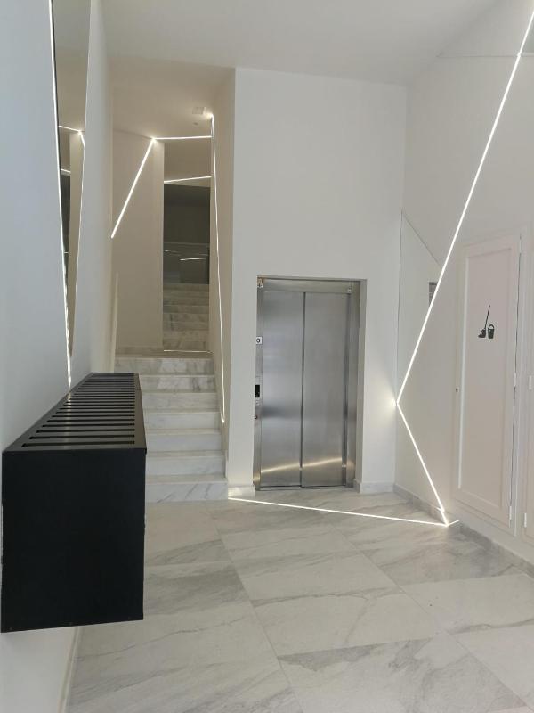 Glory Suite Zurriola Beach with AC - image 12