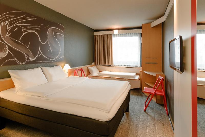 ibis Wien City - image 6