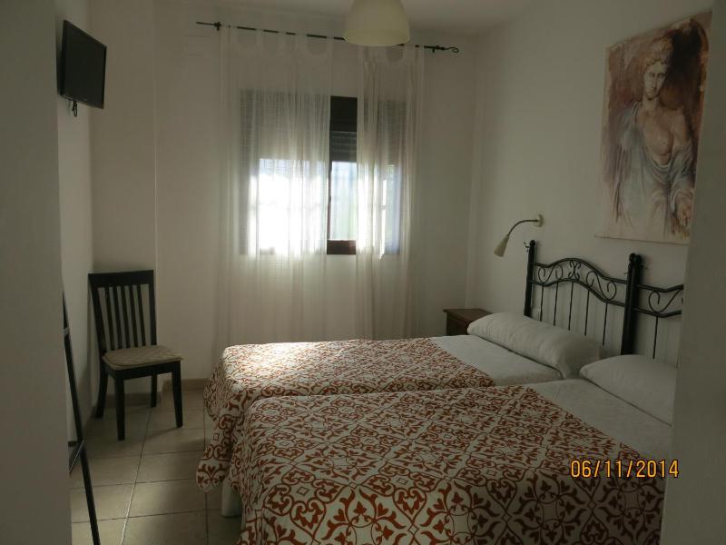 Double or Twin Room image 2