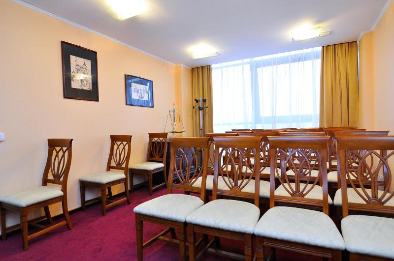 Hotel Maxim - image 41
