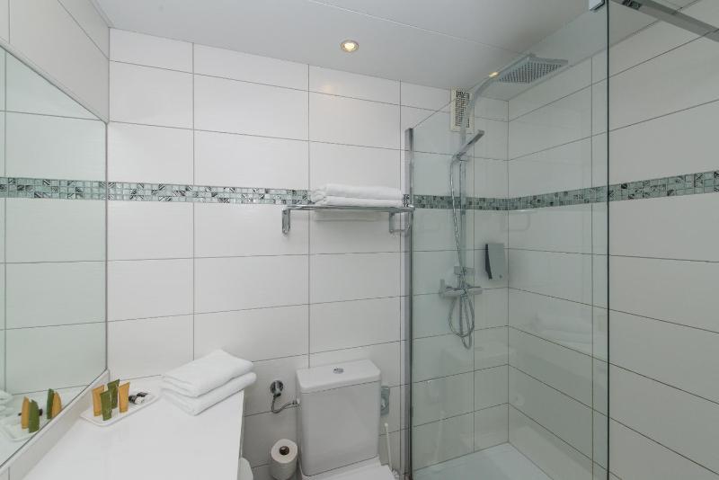 Hotel Boltzmann - image 7