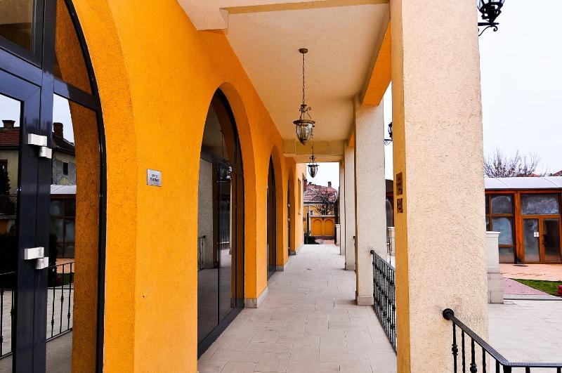 Hotel Maxim - image 29
