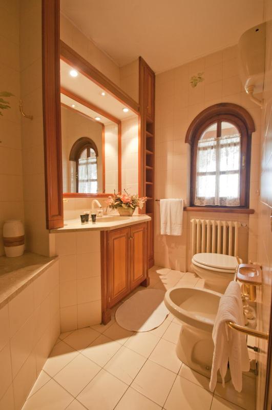 Superior Double Room image 2