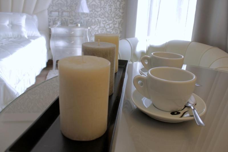 Deluxe Double Room image 3