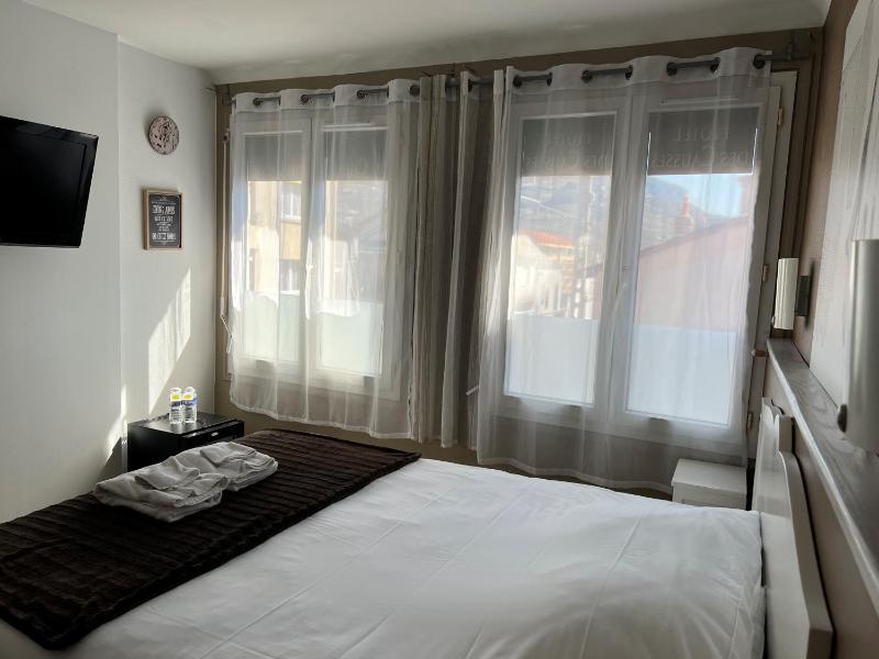 Comfort Double Room image 4