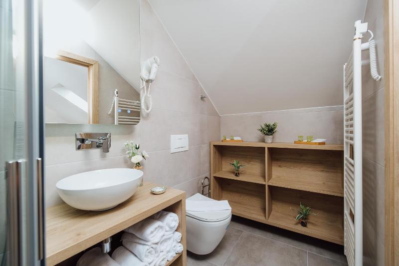Family Room with Bathroom image 2