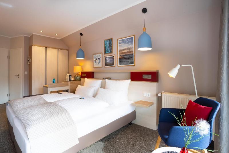 Double Room with Balcony or Terrace image 1