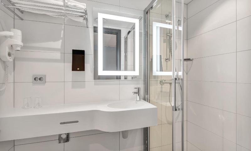 Thon Hotel Polar - image 24
