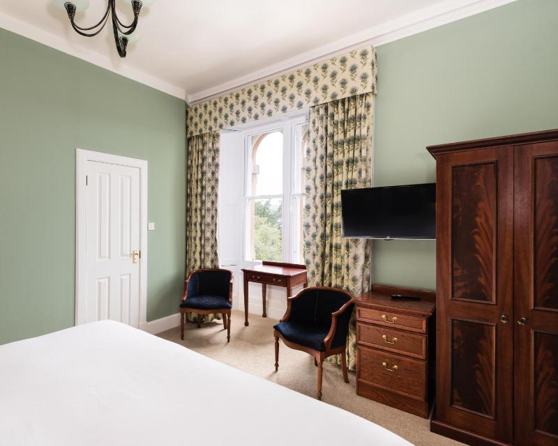 Superior Double Room image 3