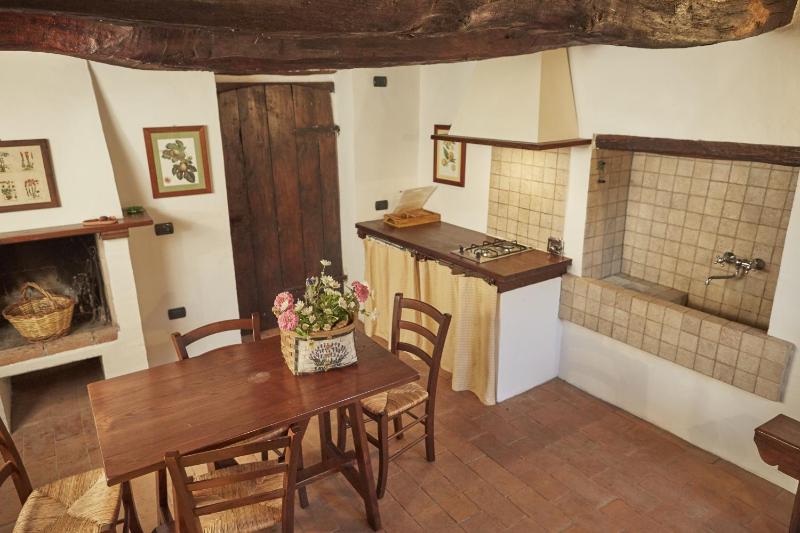 One-Bedroom Apartment - Annex image 1