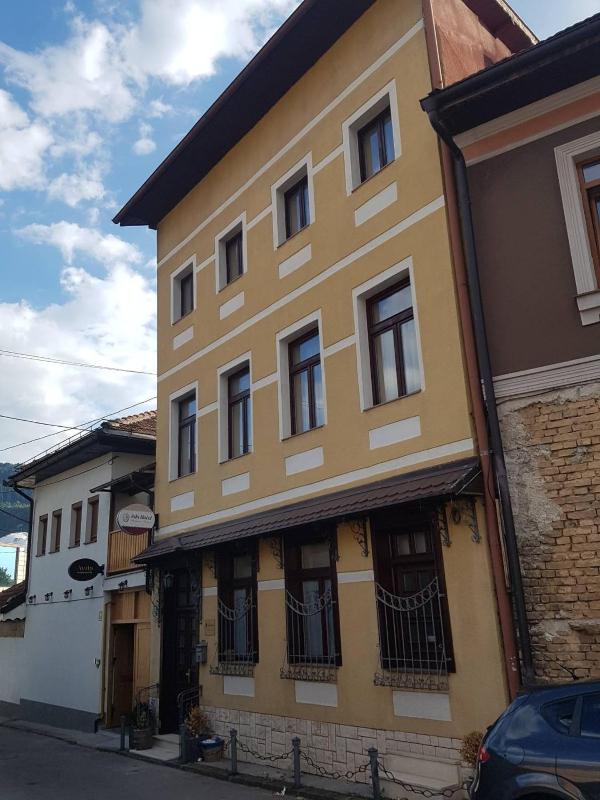 Ada Apartments - image 16
