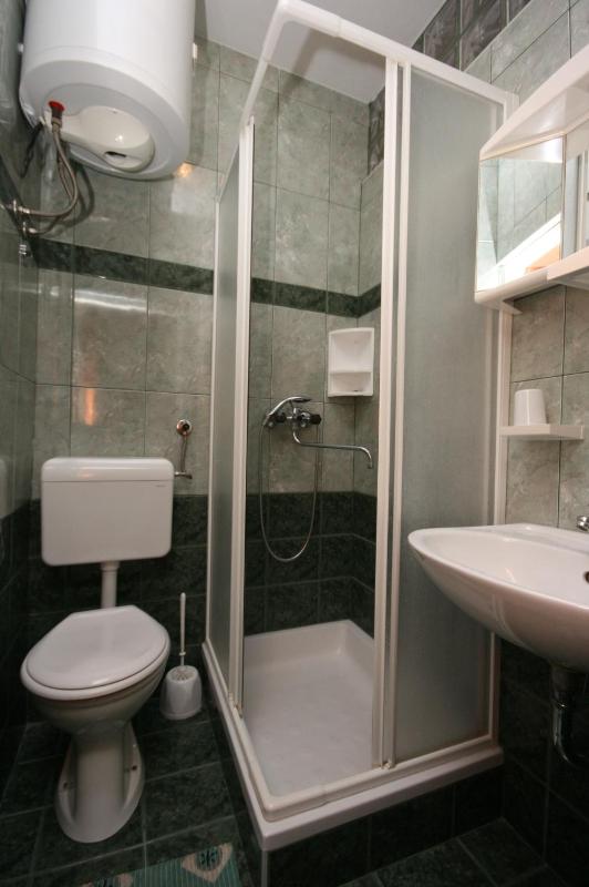 Double Room image 2