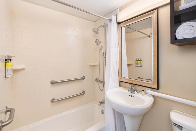Staybridge Suites Savannah Historic District By IHG - image 21