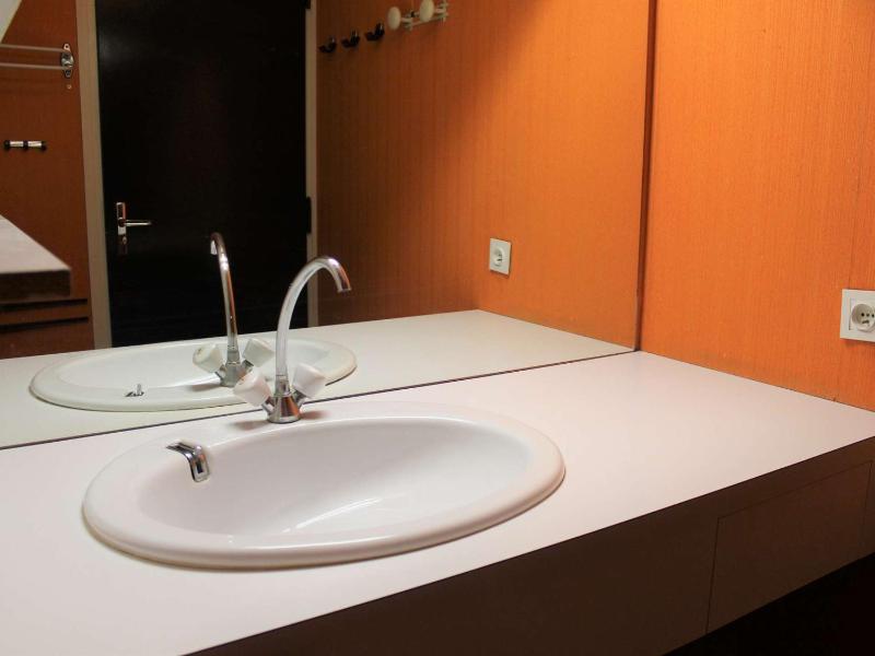 Apartment (4 Adults) image 4