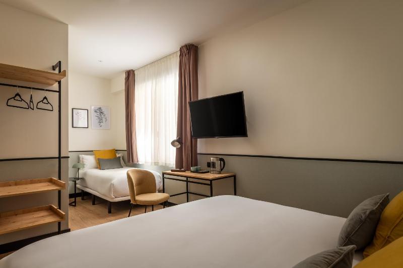 Triple Room image 1