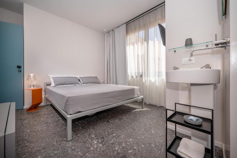 BED 10.5 - DESIGN SUITE - image 13