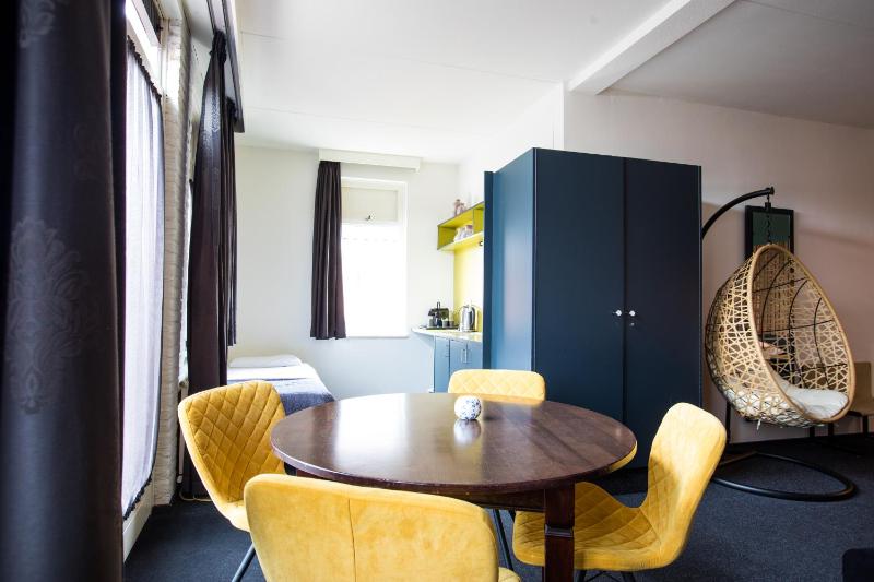 Triple Room image 4