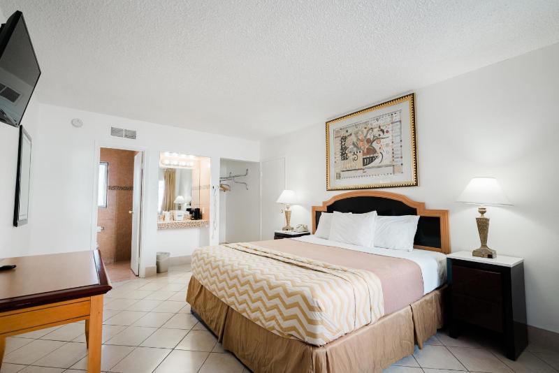 King Room - Non-Smoking