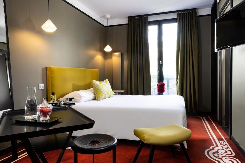 Superior Double Room with Terrace image 4