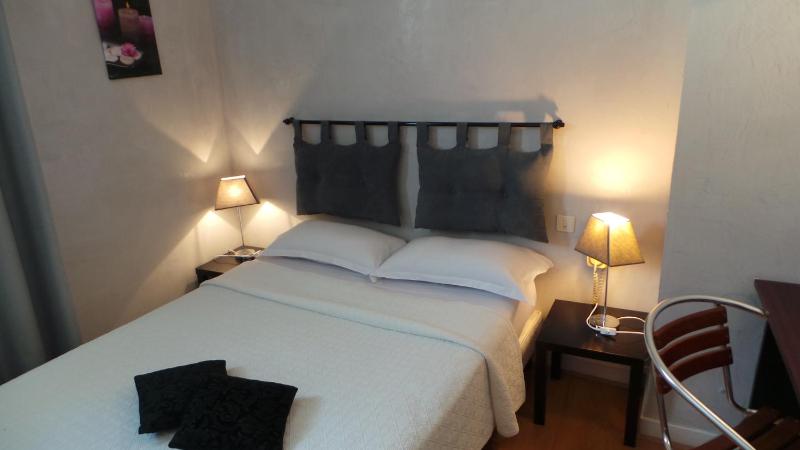 Hôtel Le Cambronne - image 12