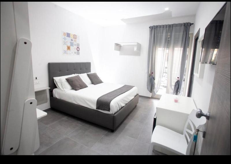 Classic Quadruple Room image 1