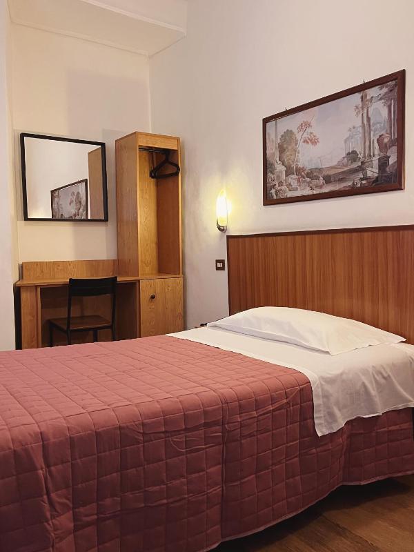 Hotel Umbria - image 42