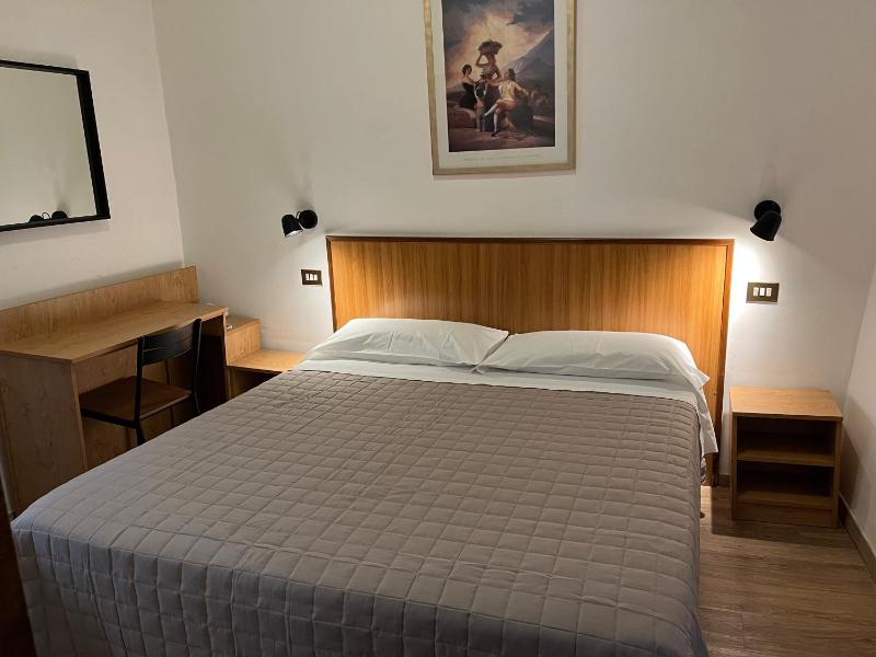 Hotel Umbria - image 16