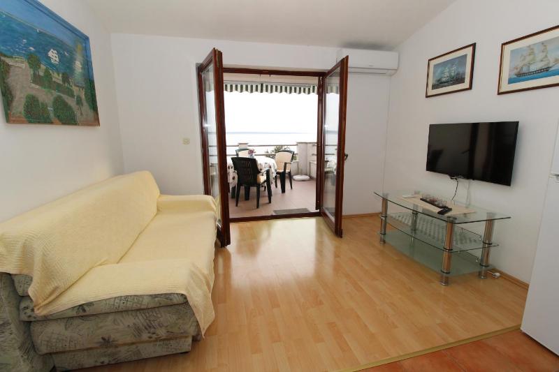 Apartments by the sea Mandre Pag - 6284 - image 16