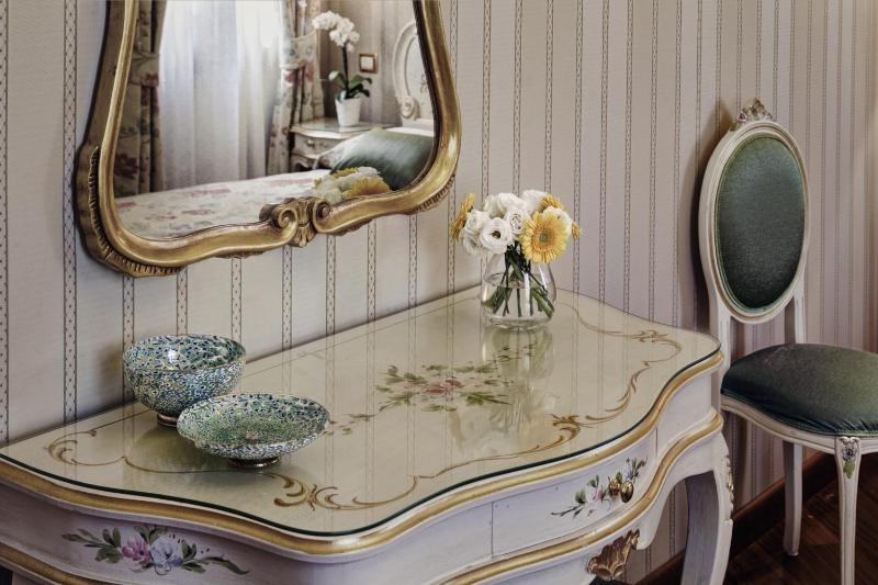 Economy Double Room image 2