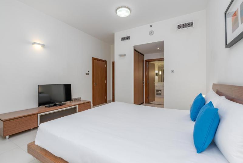 One-Bedroom Apartment image 1