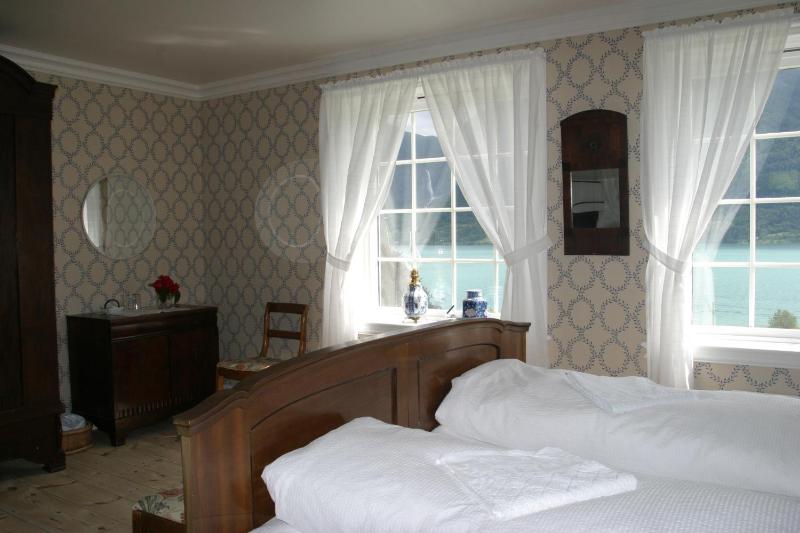 Superior Double or Twin Room image 2